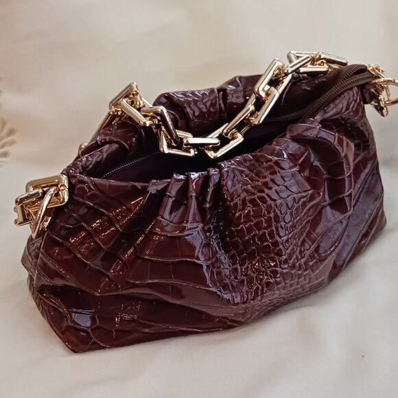 Absolutely Cute Brown Man Made Material Shoulder Bag With Gold Tone Strap - Picture 1 of 6